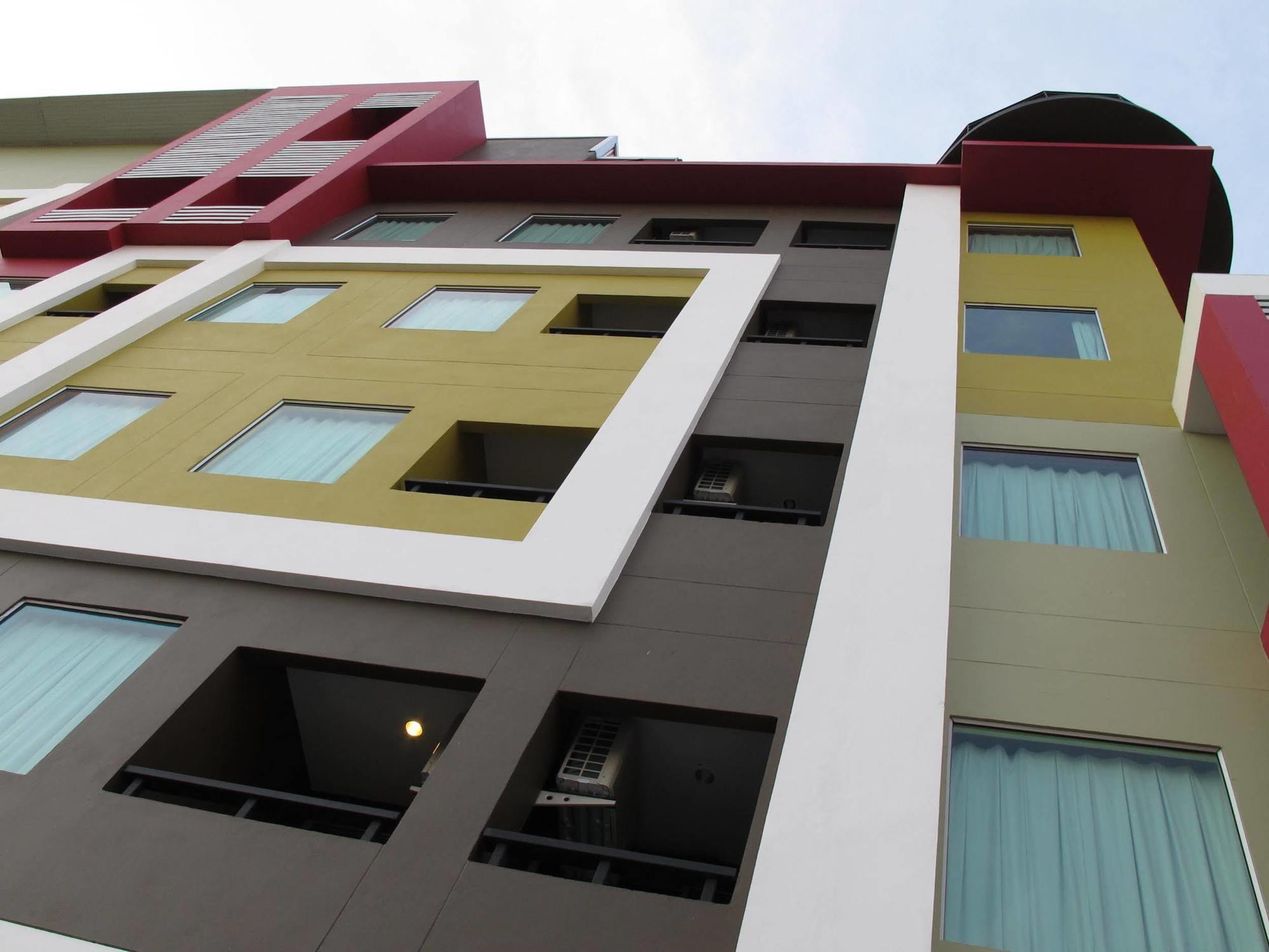 Trendy Hotel Nakhon Pathom Eksteriør bilde